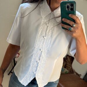 Chic White Embroidered Women's Blouse